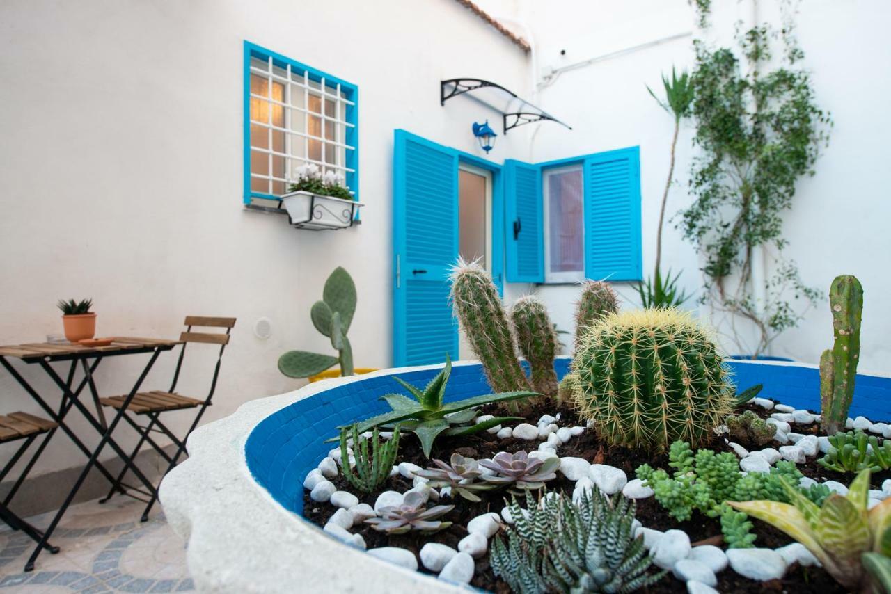 Light Blue - Apartment In The Middle Of Everything Torre Annunziata Buitenkant foto