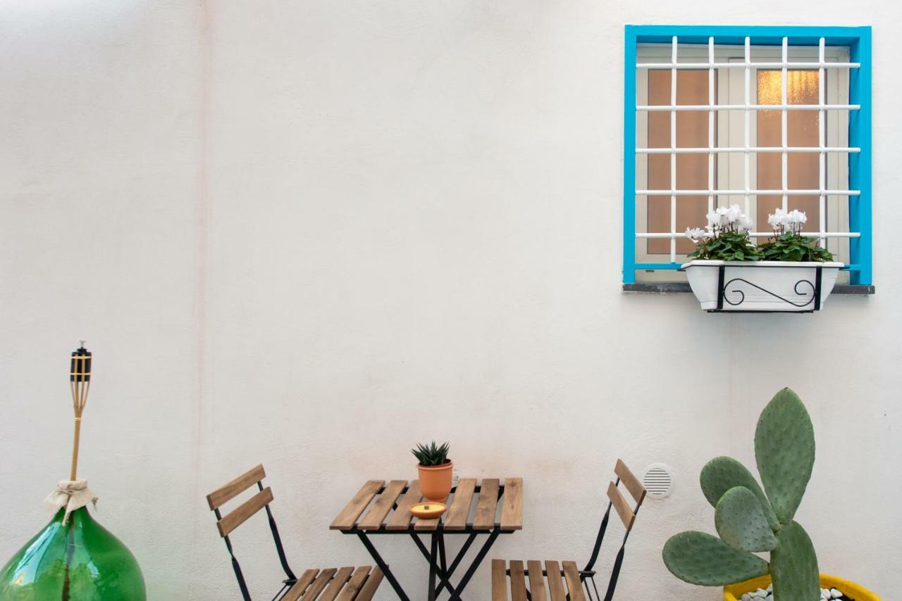 Light Blue - Apartment In The Middle Of Everything Torre Annunziata Buitenkant foto