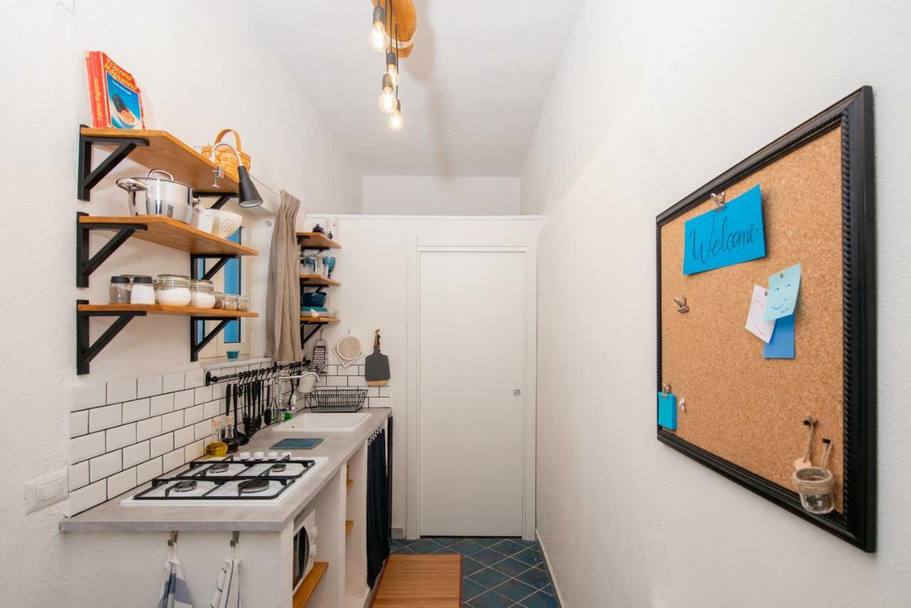 Light Blue - Apartment In The Middle Of Everything Torre Annunziata Buitenkant foto